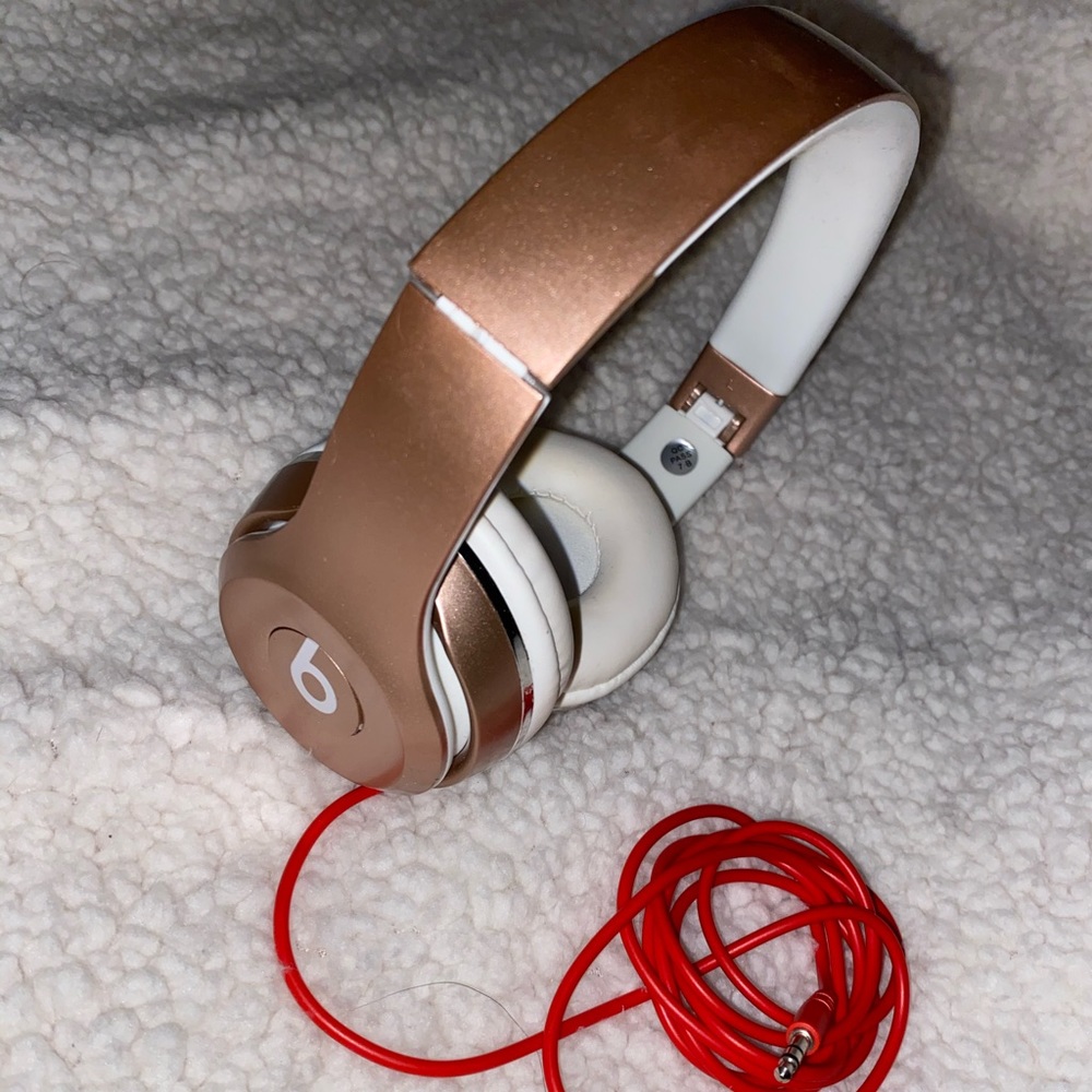 HEADPHONES